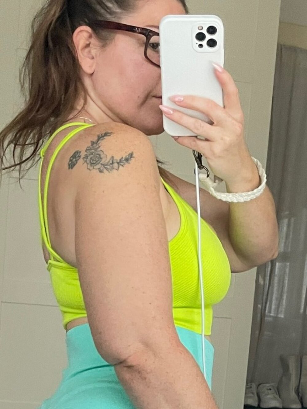 Strappy Green Cropped Workout Top - Sz S